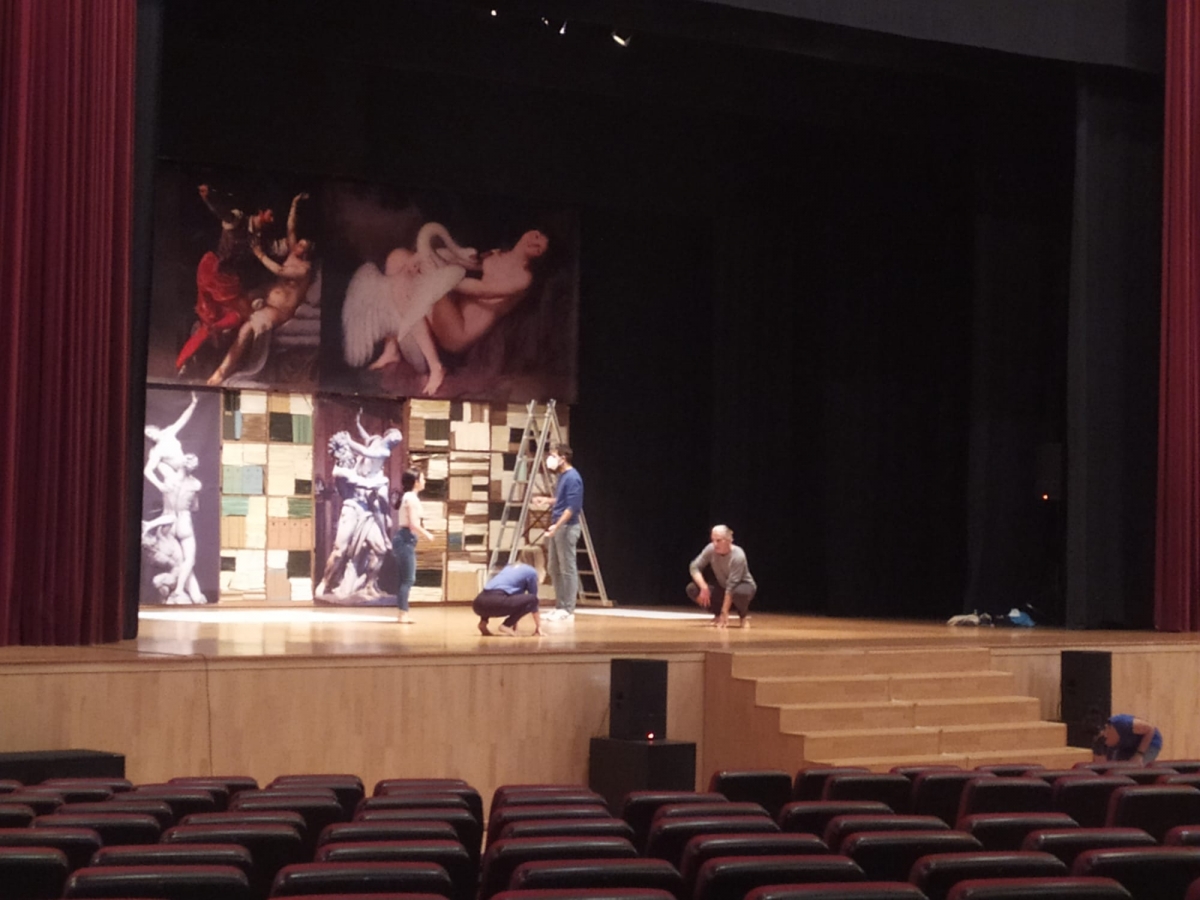 20210422131420_happened_57_la-vengadora-de-mujeres-teatro-torremolinos-cultura-18.jpg