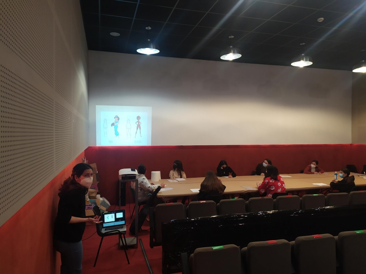20210422175928_happened_60_arte-pop-taller-de-comic-torremolinos-cultura-6.jpg