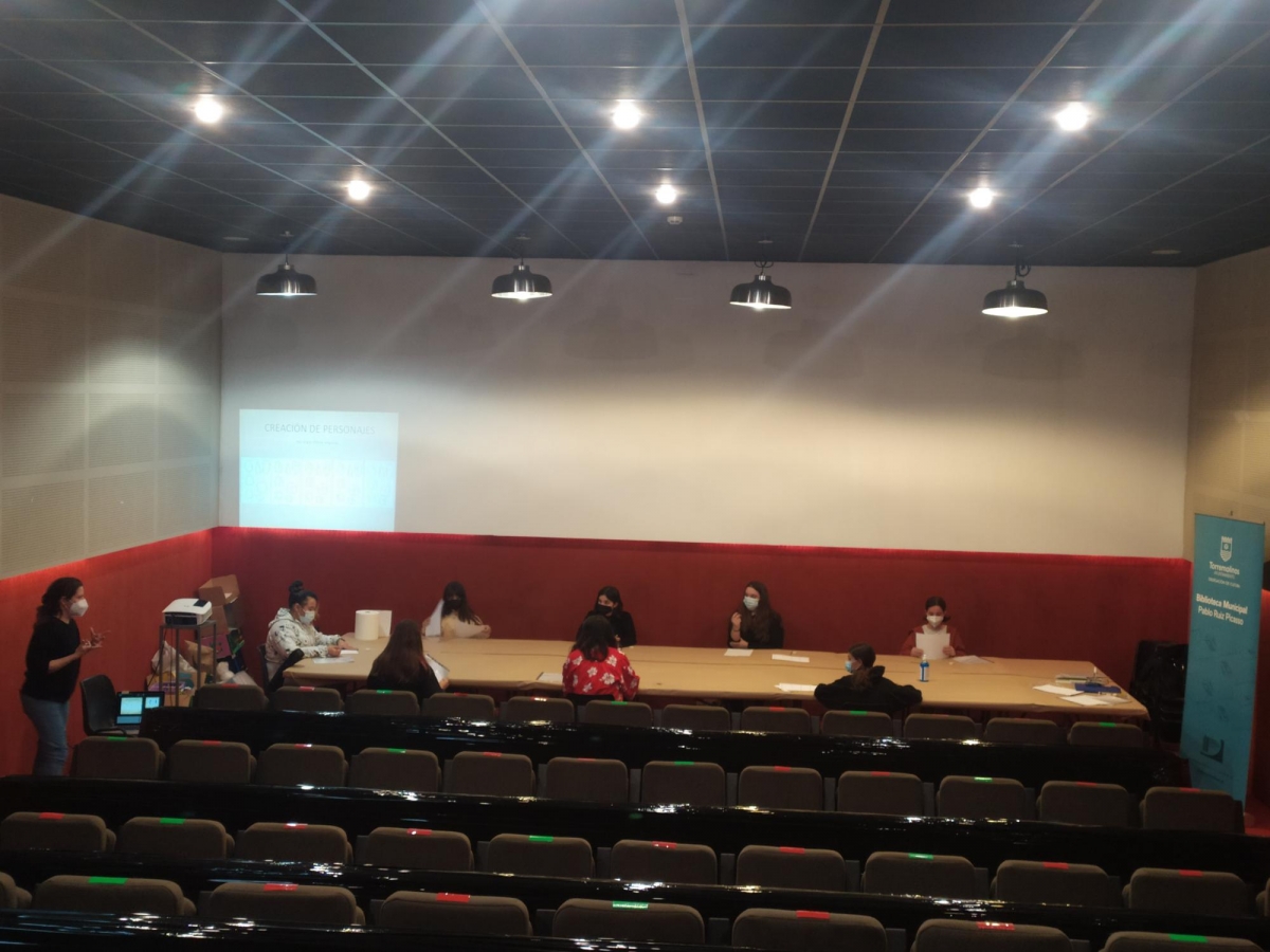 20210422175928_happened_60_arte-pop-taller-de-comic-torremolinos-cultura-8.jpg