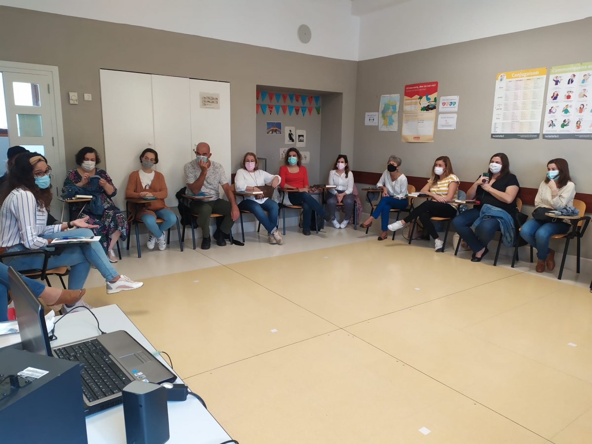 20211110164636_happened_119_club-de-lectura-ellas-escriben-torremolinos-cultura-1.jpg